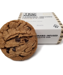 CHOCOLATE CHIP COOKIE
